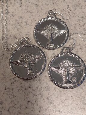 Silver Winged Figure Pendant Necklace and Earrings Set - Silver